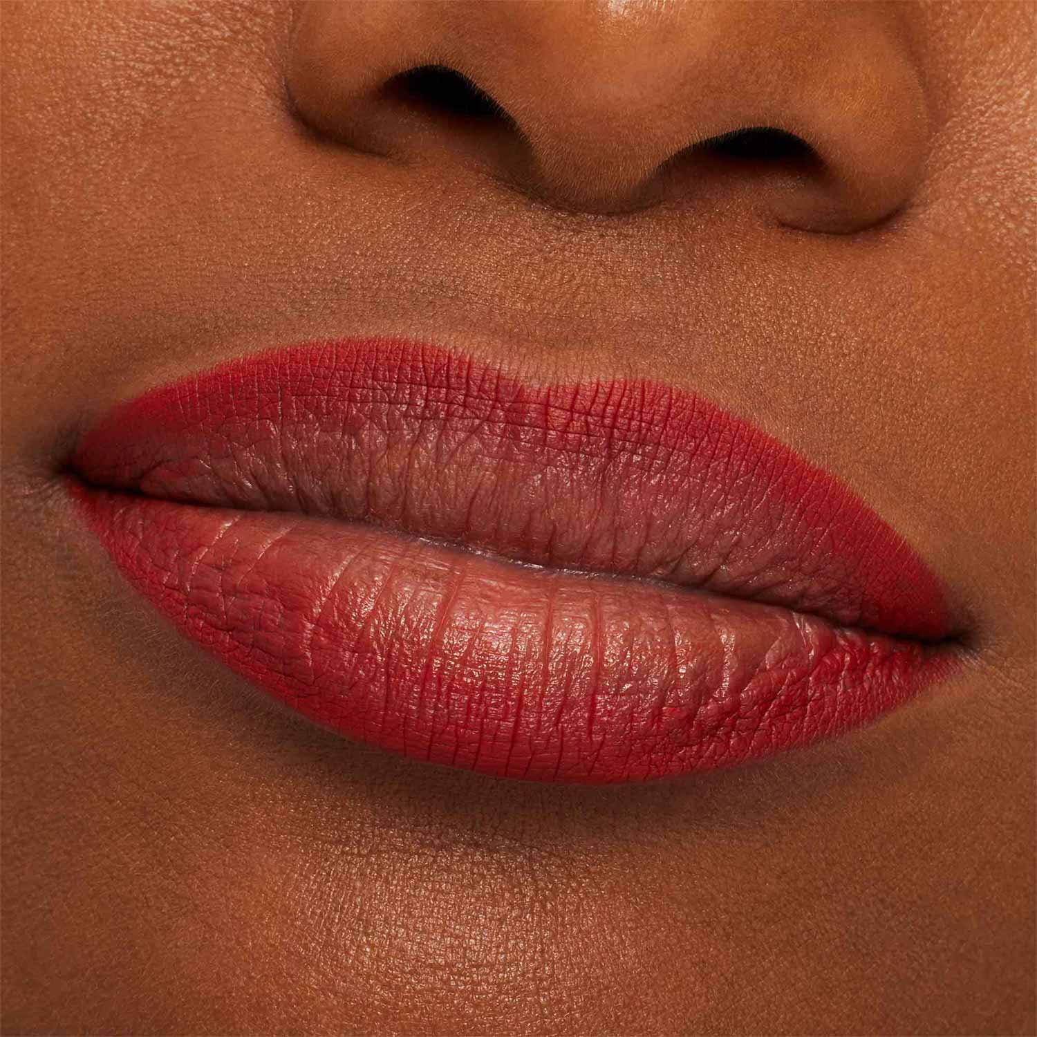 M·A·C LIP PENCIL (DELINEADOR DE LABIOS)